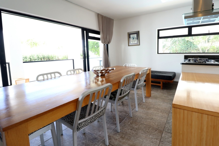 4 Bedroom Property for Sale in Seaview Eastern Cape